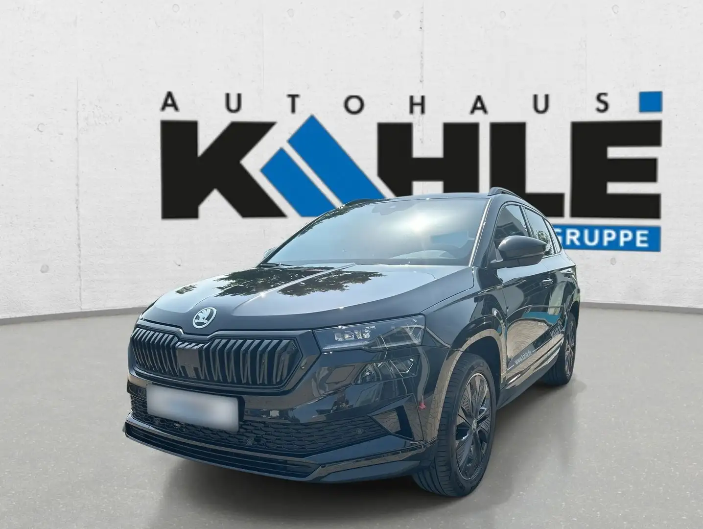 Skoda Karoq 1.5 TSI DSG Sportline Navi AHK LED ACC SHZ Klima R Schwarz - 2