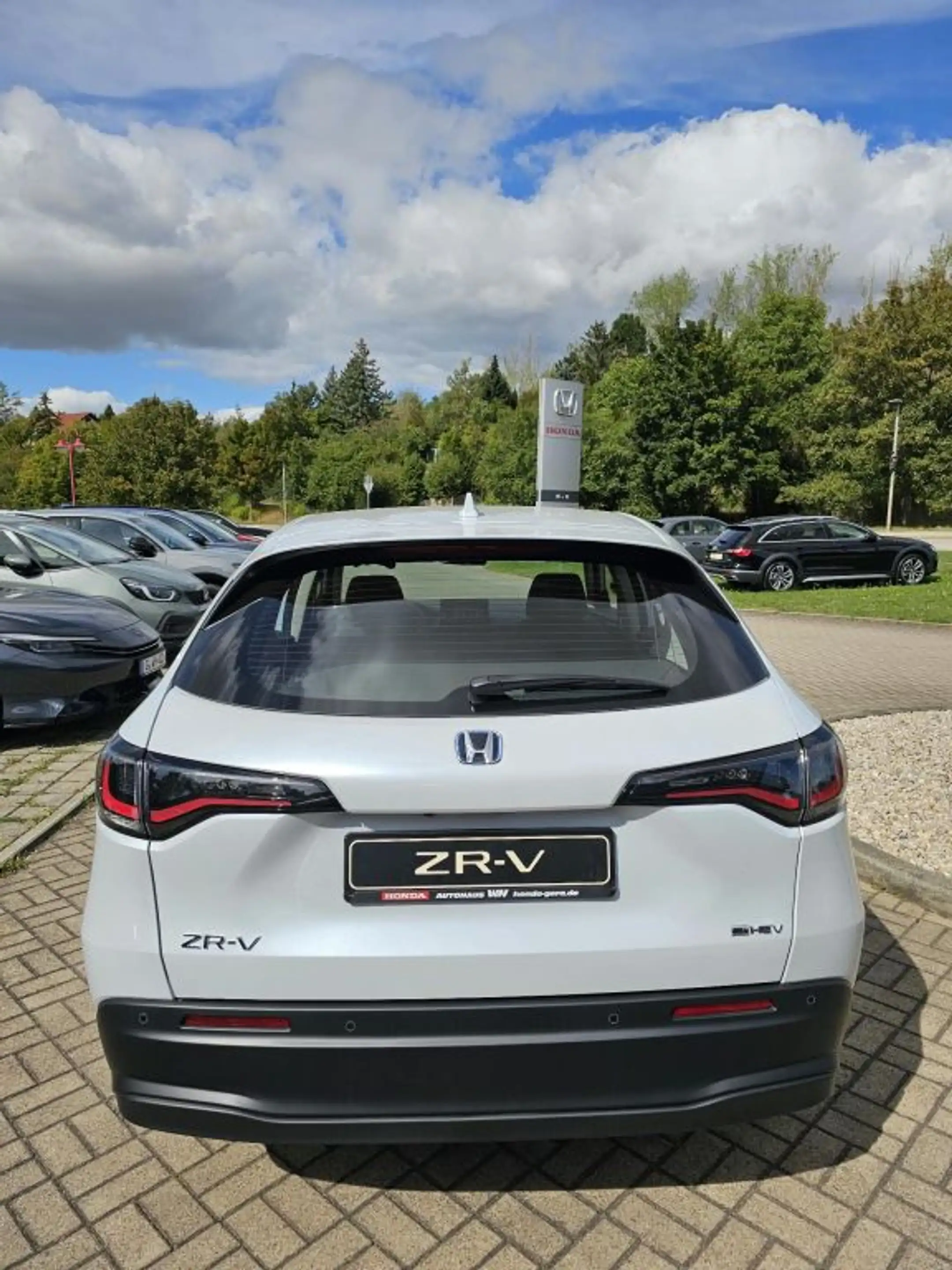 Honda ZR-V e:HEV 2.0 i-MMD Hybrid Elegance — photo 12