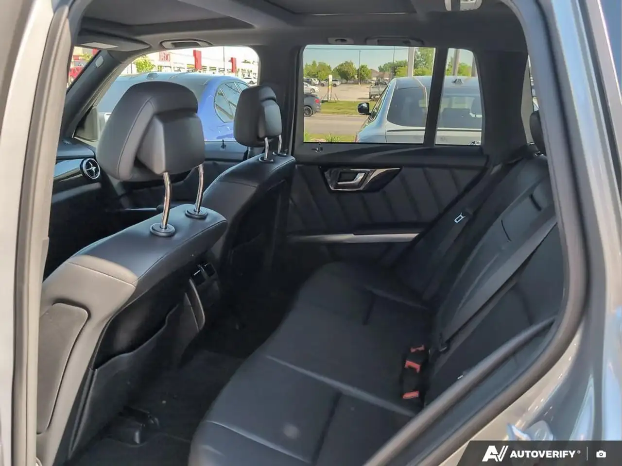 Mercedes-Benz GLK-Class photo Mercedes-Benz GLK-Class