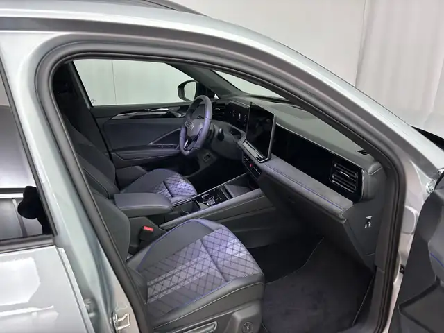 Volkswagen Tiguan R-Line TDI 4MOTION DSG Ansicht 7