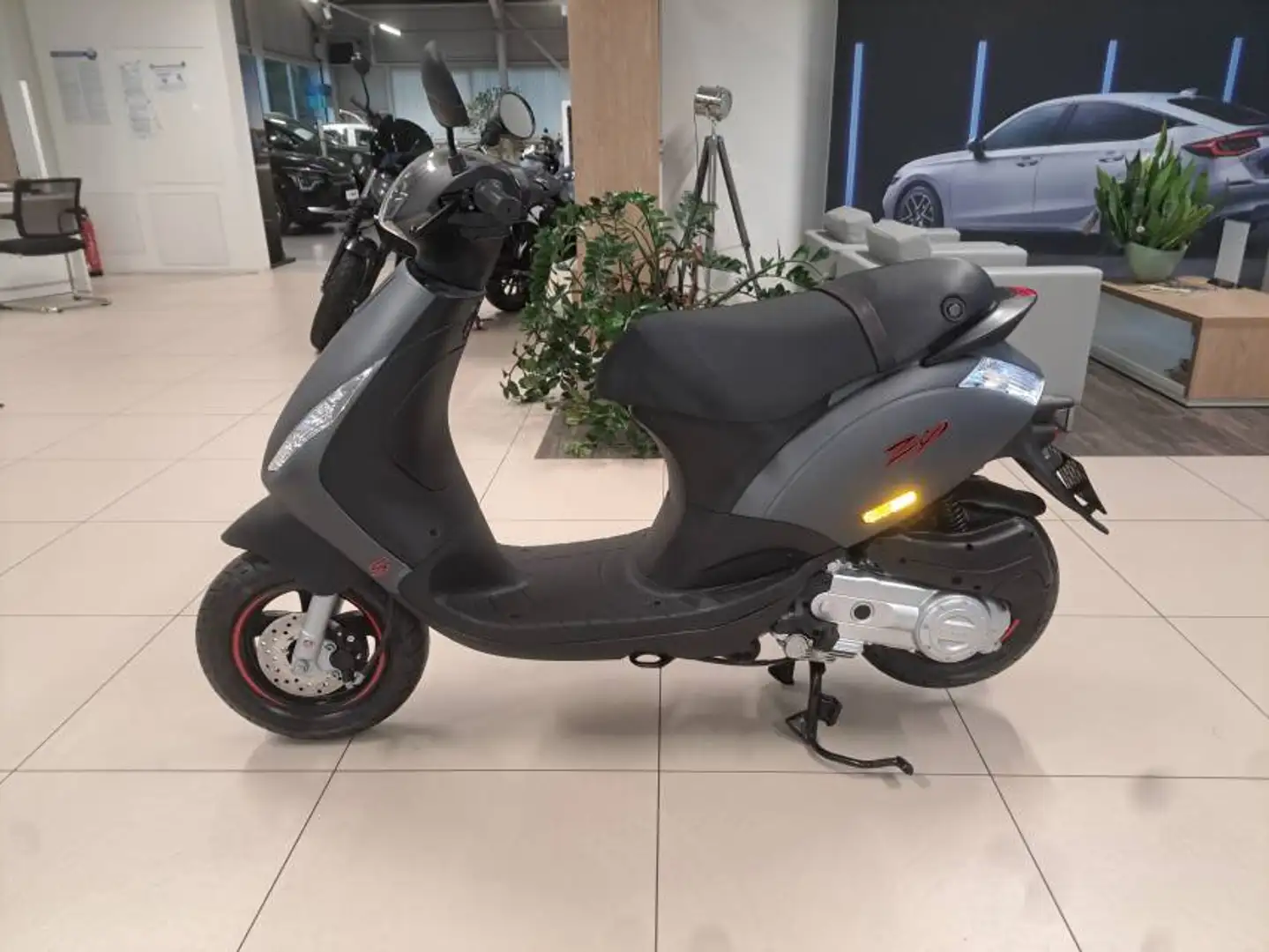 Piaggio Zip 50 ZIP 50 Gris - 2