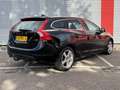 Volvo V60 2.4 D5 Momentum | Leder | Cruise | Climate | Navi Zwart - thumbnail 2