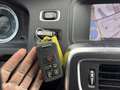 Volvo V60 2.4 D5 Momentum | Leder | Cruise | Climate | Navi Zwart - thumbnail 16