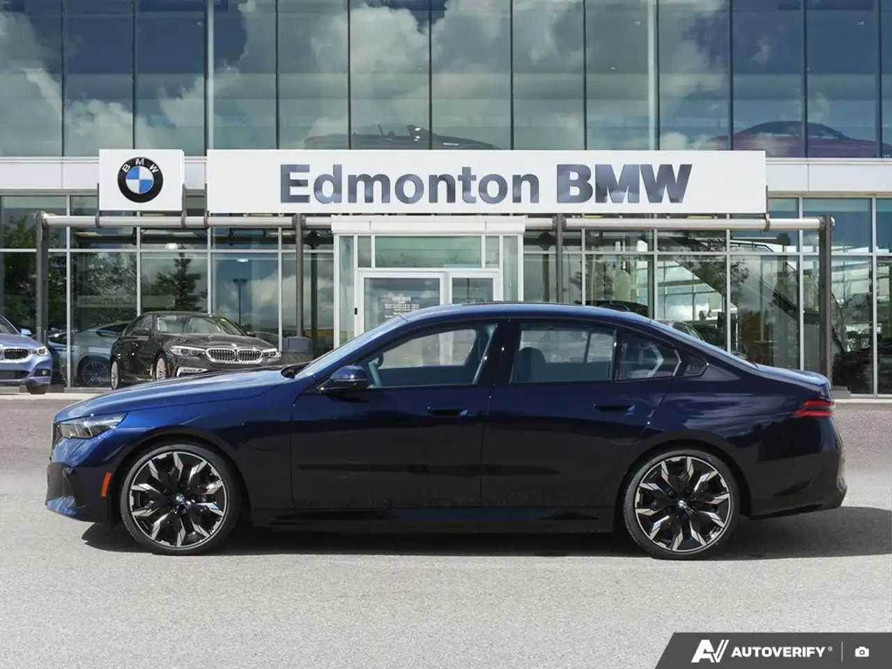 BMW 5 Series fotografie BMW 5 Series