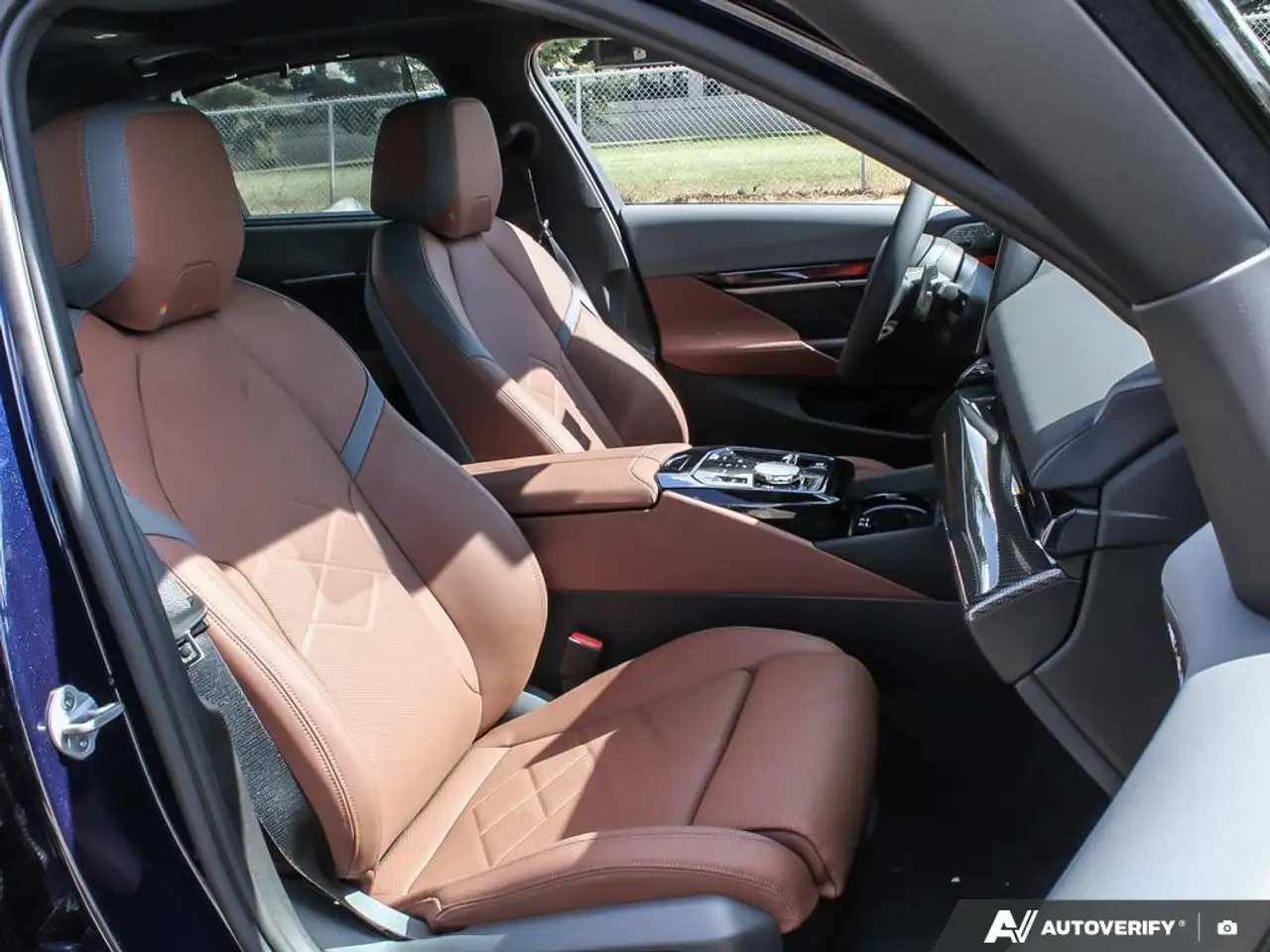 BMW 5 Series fotografie BMW 5 Series