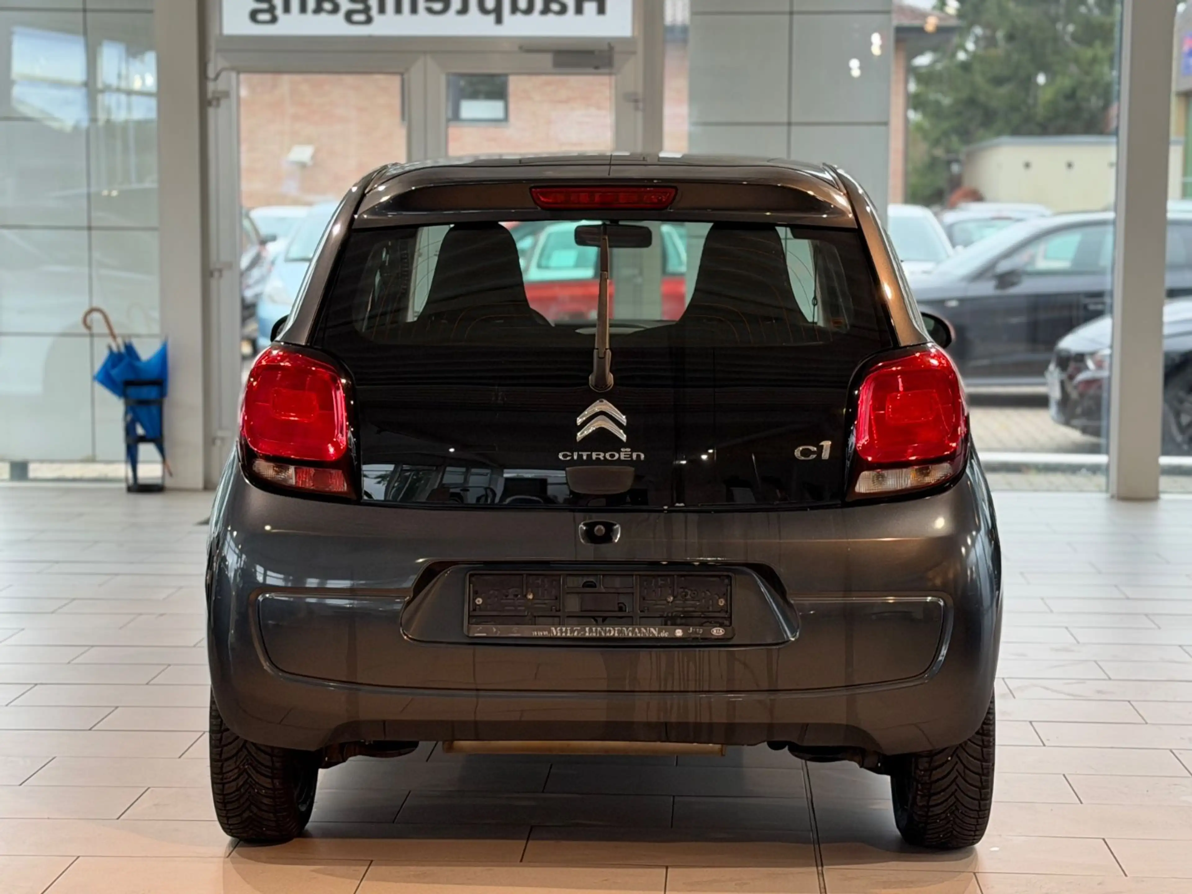 Citroen C1 Selection*KLIMA*SHZ*NAVI*TOUCH*TEMP.*BLUET.* — photo 11