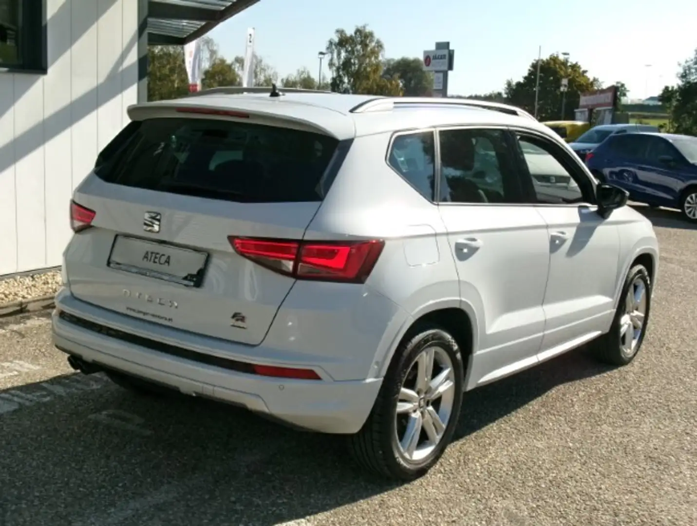 SEAT Ateca 2,0 FR 4WD TDI Weiß - 2