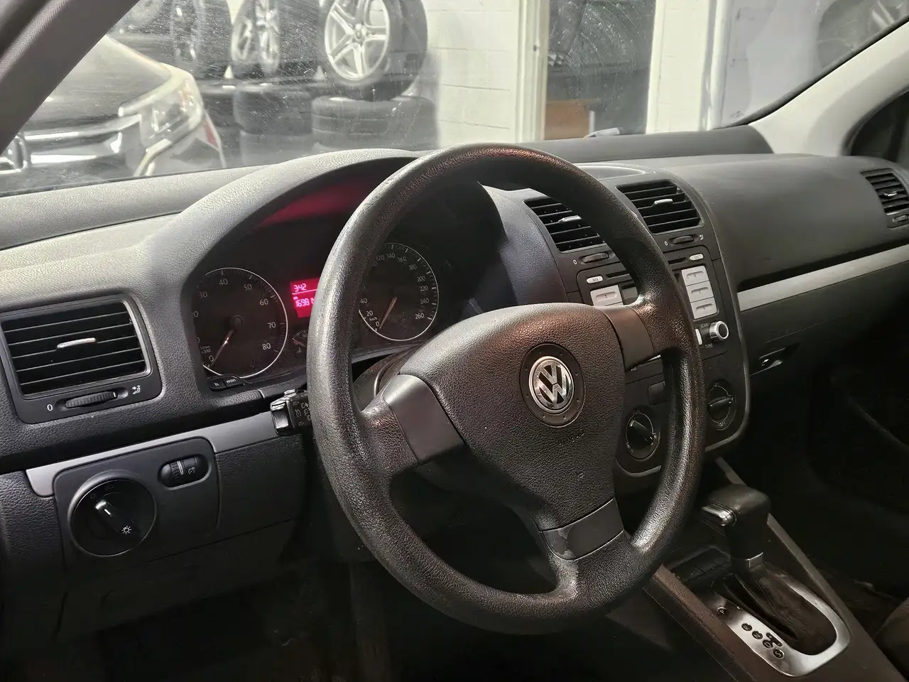Volkswagen Rabbit снимка Volkswagen Rabbit