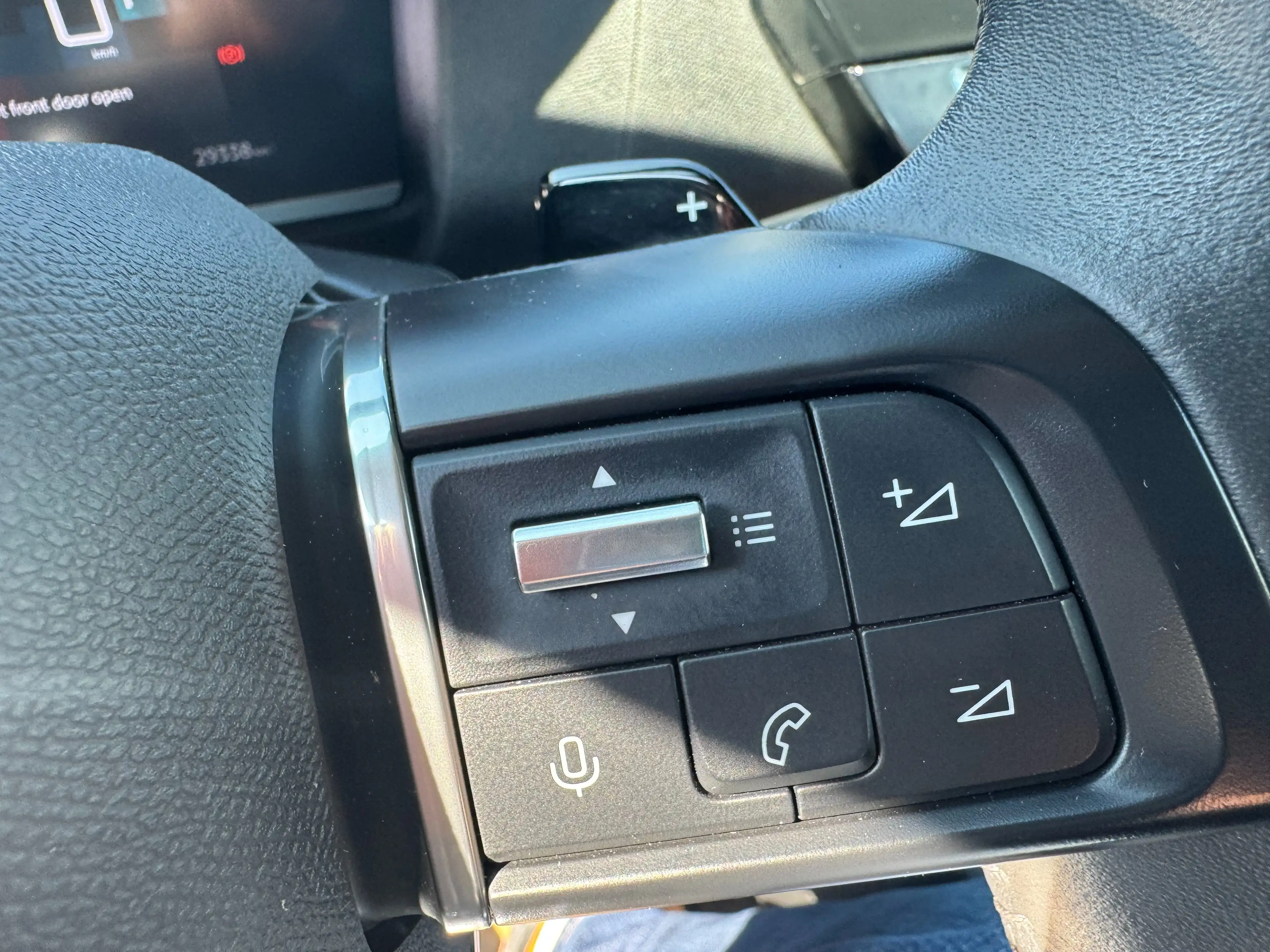 Citroen C4 X Feel Pack — photo 11