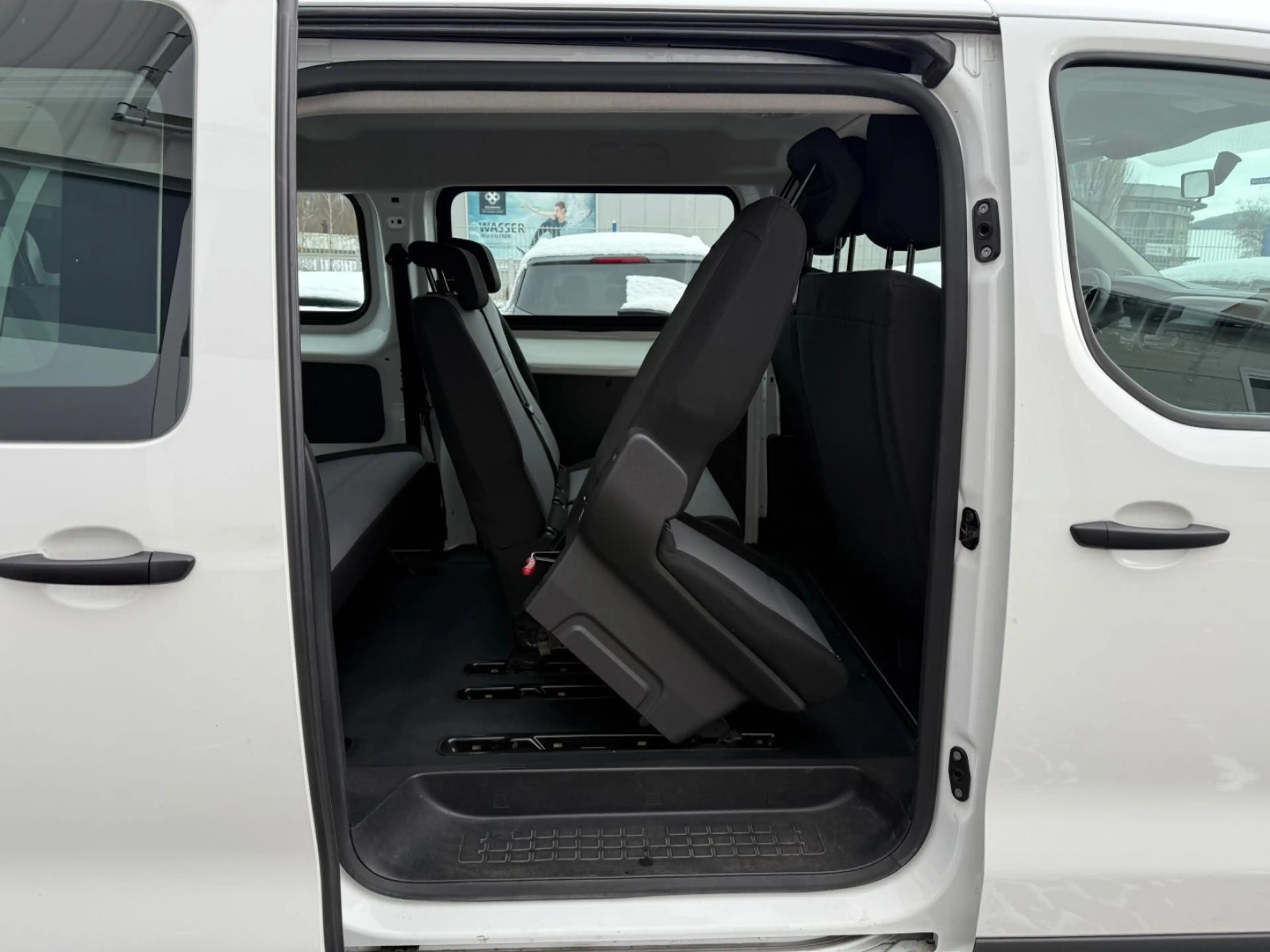 Citroen Jumpy Spacetourer 88kW 120PS/9-Sitzer/PDC/Klima — photo 6