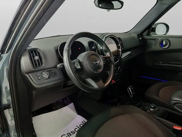 Mini Countryman view 7