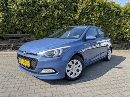 Hyundai i20 1.2 HP i-Motion Airco, Cruise, All season