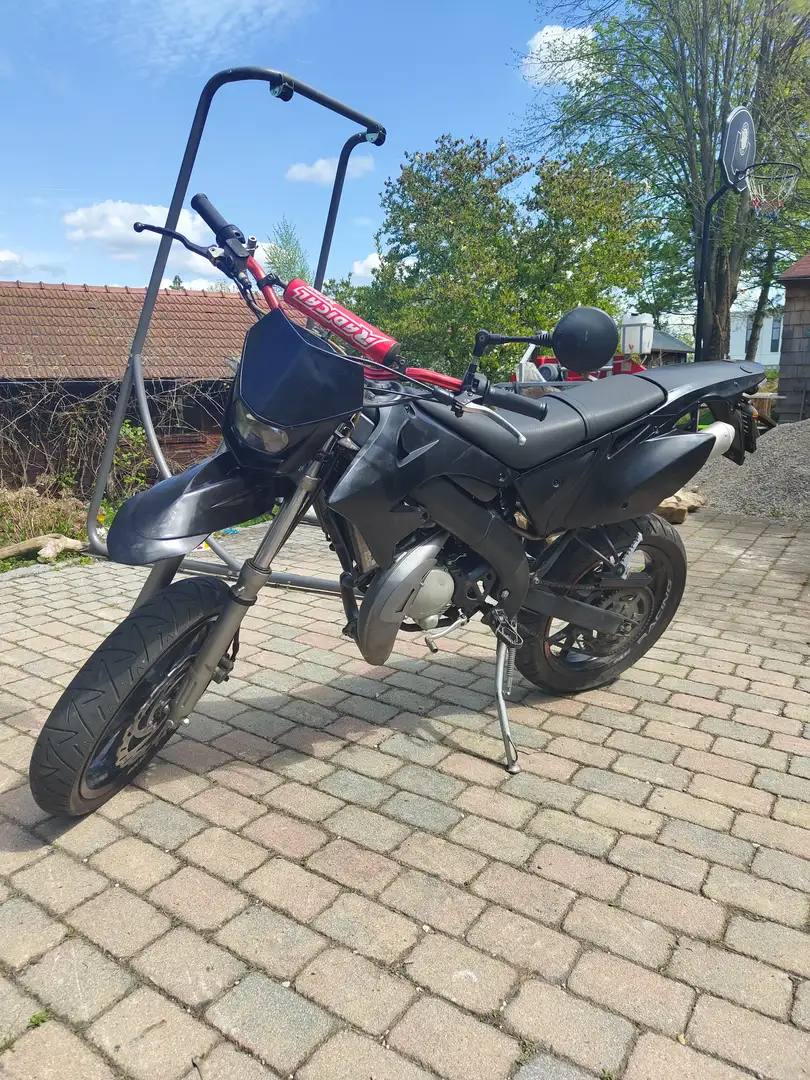 Motorhispania Schwarz - 2