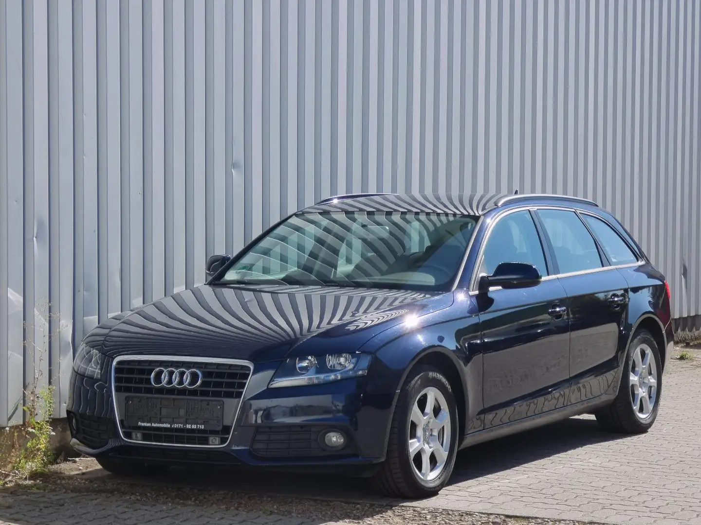 Audi A4 Avant Attraction-Klima-Standheizung-PDC-AHK Blau - 1