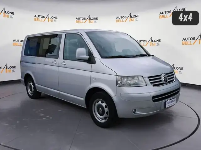 Volkswagen Transporter Caravelle 2.5 TDI/131CV 4motion 8 posti
