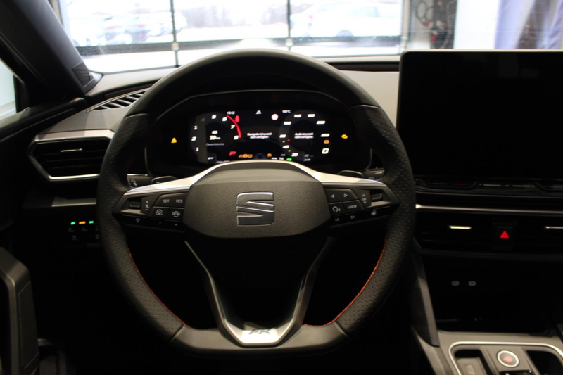 SEAT Leon FR 1.5 eTSI DSG BEATS+NAVI+CARPLAY+ACC+RKAM Klima — photo 6