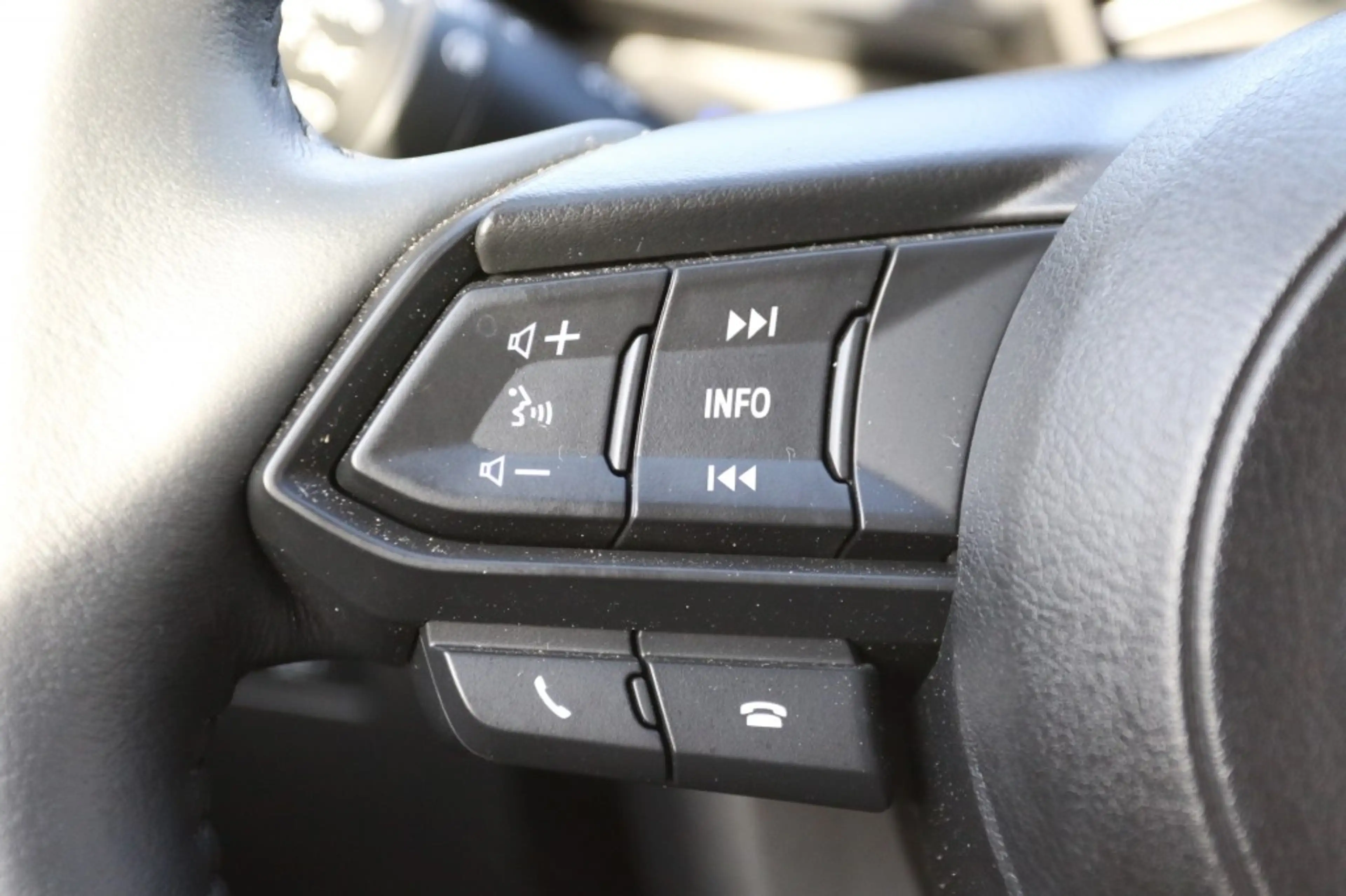 Mazda 2 1.5 E-SA-G HOMURA NIEUWSTAAT!   11051km — photo 30