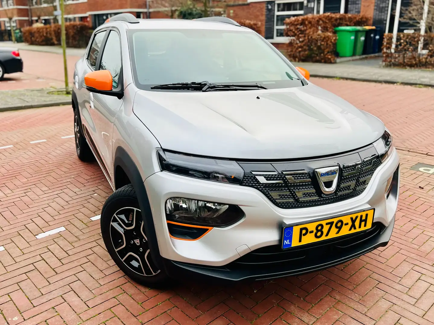 Dacia Spring Spring Comfort+ (Orange p.) Zilver - 1