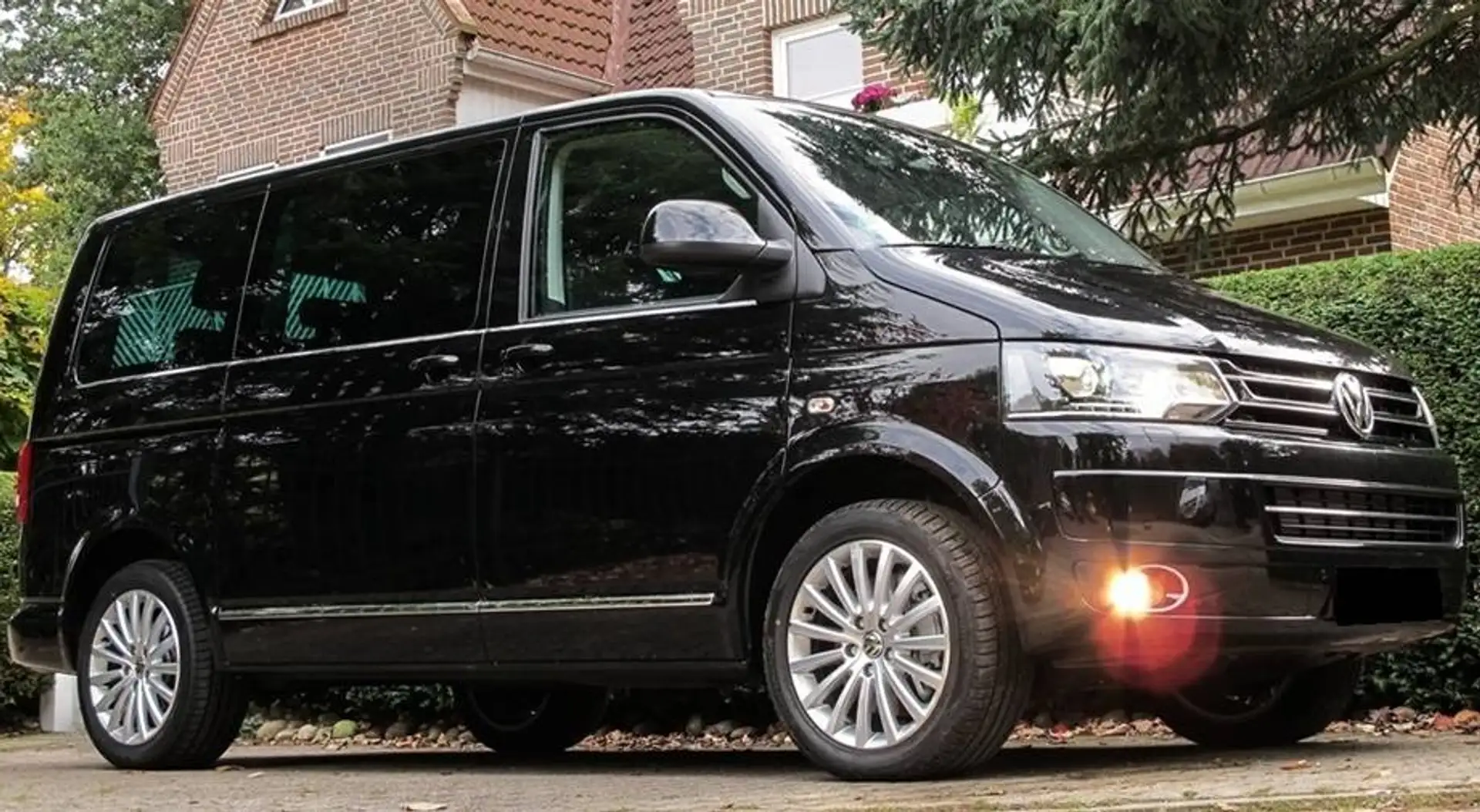 Volkswagen T5 Multivan Highline 2,0 BMT BiTDI 4motion D-PF DSG Schwarz - 2