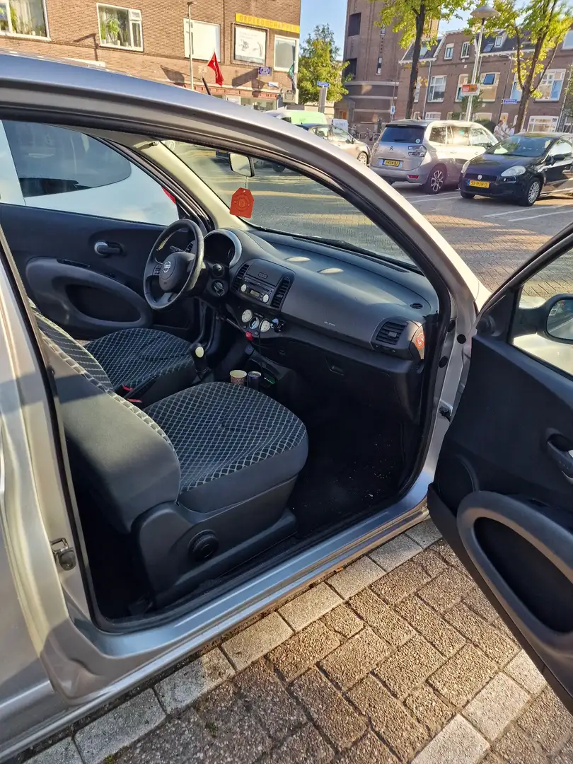 Nissan Micra C+C 1.6 Premium - 1