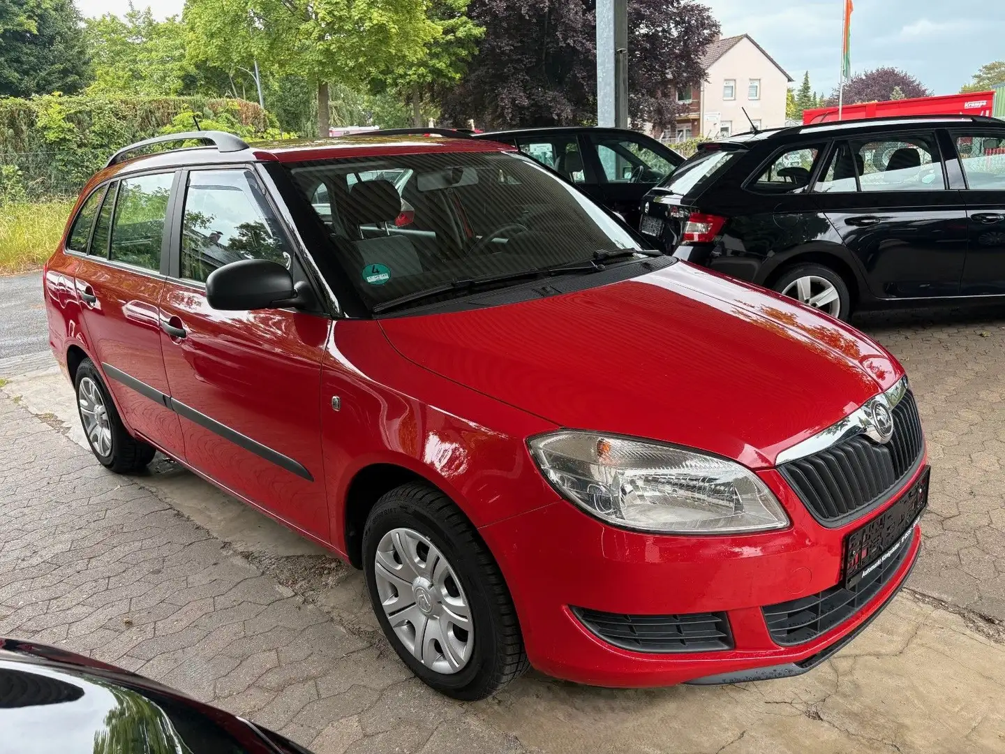 Skoda Fabia Combi Cool Edition **KLIMA**1.HD RENTNERFZ Rot - 1
