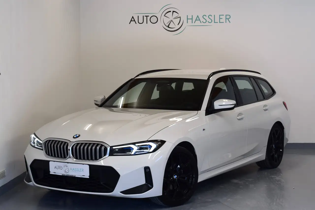 BMW 320