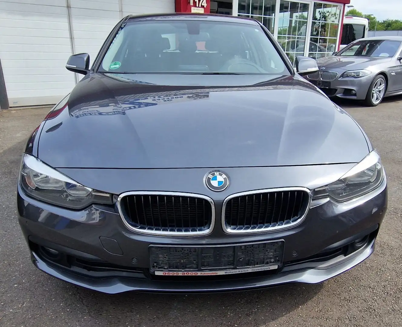 BMW 318 D Touring Sport Line Shadow   Navi+PDC - 2