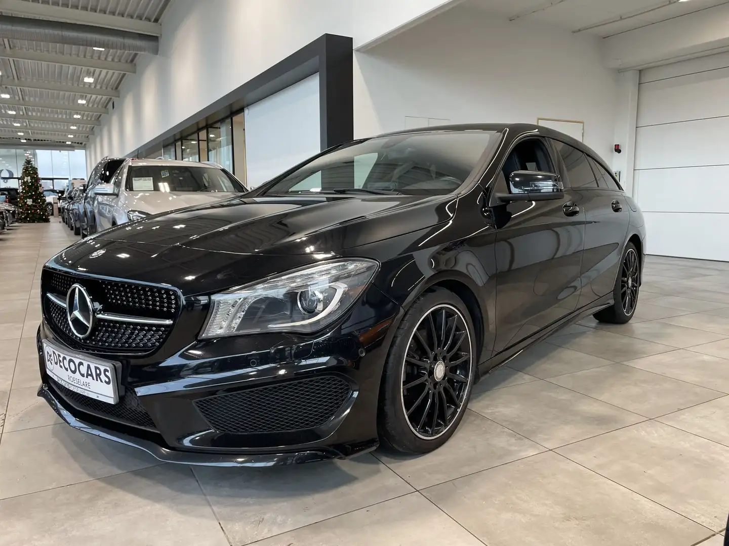 Mercedes-Benz CLA 180 Automaat / AMG Pakket / Camera / Navi Noir - 1