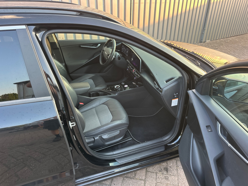 Kia e-Niro EV Edition 64.8 kWh — photo 9