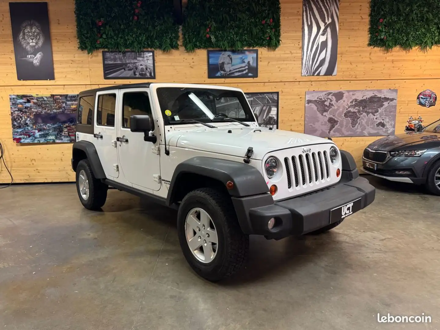 Jeep Wrangler Unlimited 2,8L CRD Blanc - 1