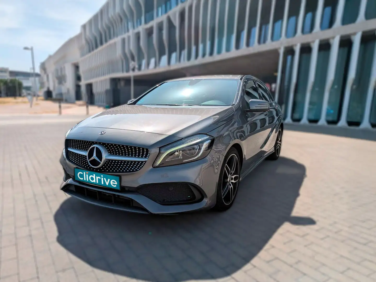 Mercedes-Benz A 200 200d Gris - 2