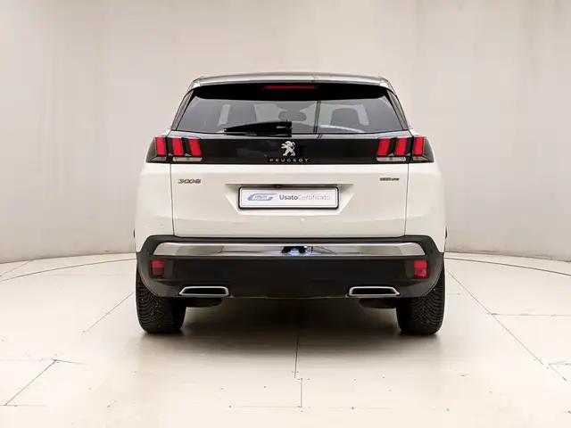 Peugeot 3008 view 5