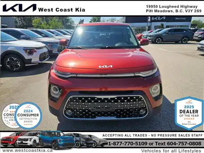 Orange 2022 Kia Soul SUV / Crossover Continuously Variable Transmission