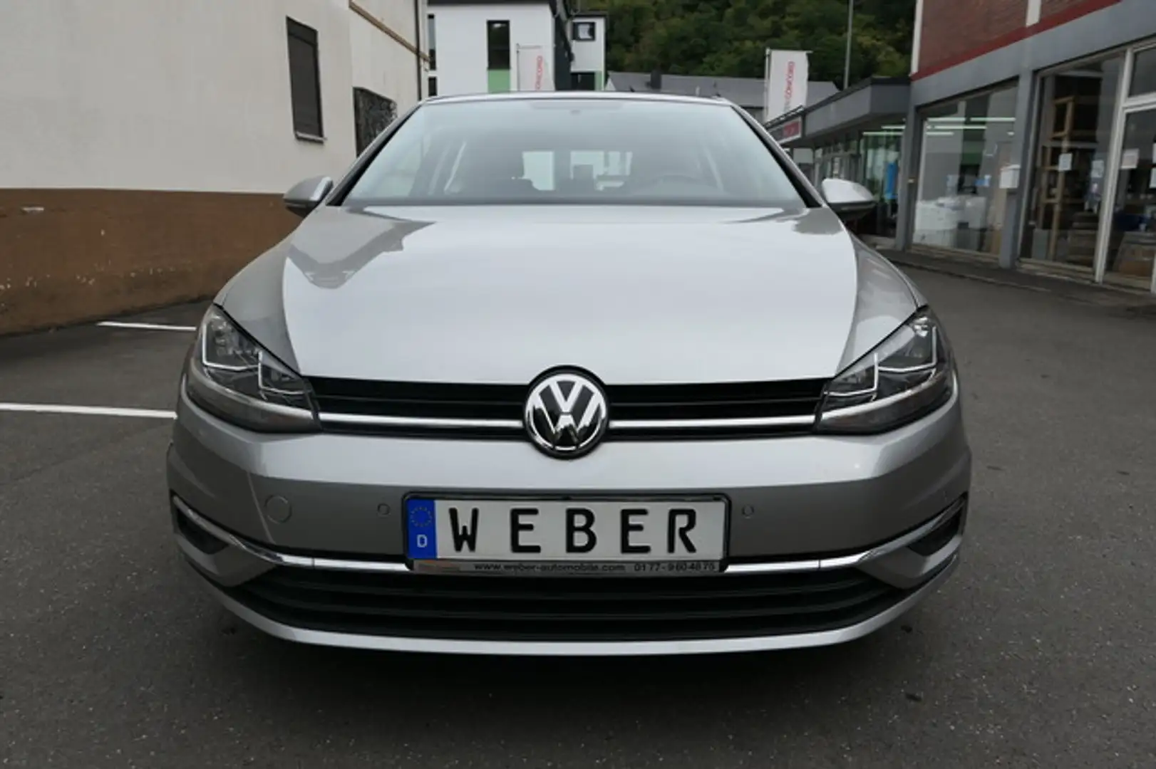 Volkswagen Golf VII Comfortline DSG 39400 km! PDC! BT! Silber - 2