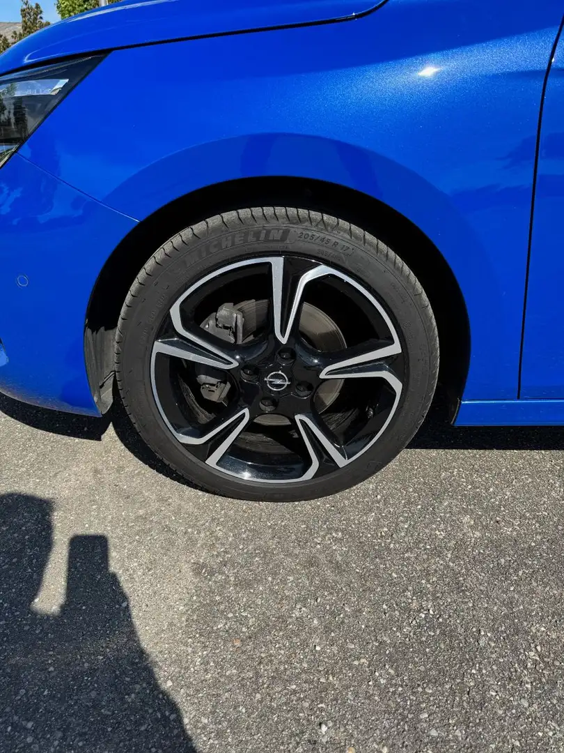 Opel Corsa F Ultimate Blau - 2