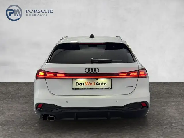 Audi A5 view 5