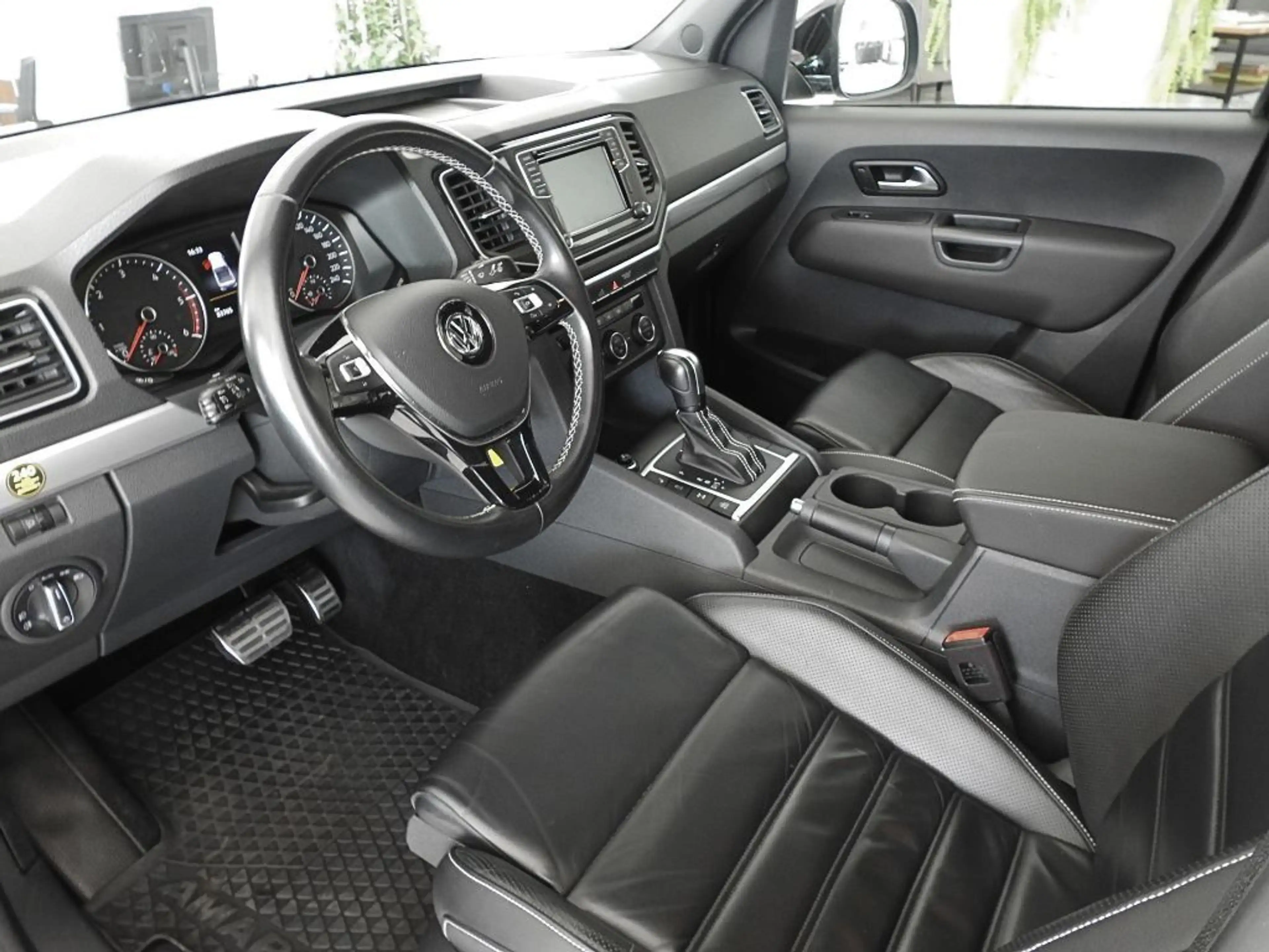 Volkswagen Amarok DK 3.0 TDI V6 Aventura 4Motion*VOLLAUSSTATTUNG* — photo 9