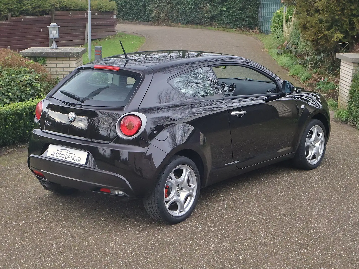 Alfa Romeo MiTo 1.4 95pk  17"/Multimedia Zwart - 2