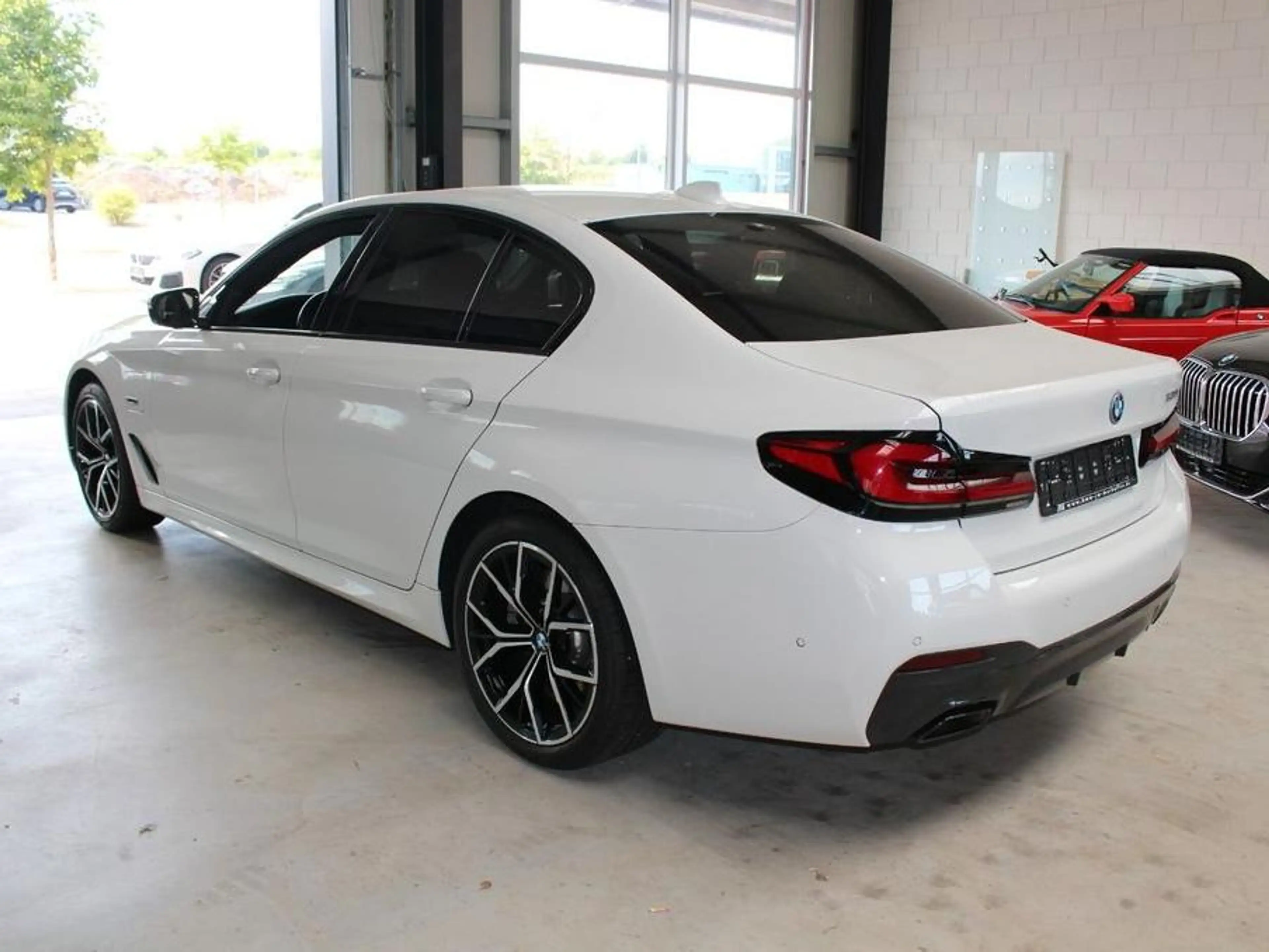 BMW 530 530 e — photo 7