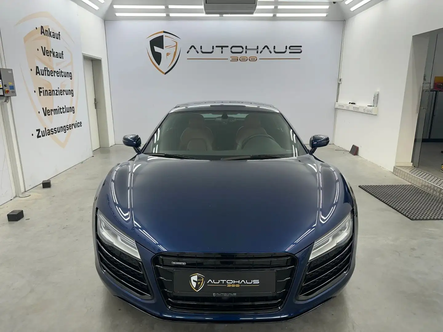 Audi R8 Coupe 4.2 FSI quattro NAVI RFK MFL KLIMA SHZ Blau - 2