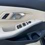 BMW 318 d Advantage Aut. *LED*Keyless*Leder*Navi*LiveCo... Schwarz - thumbnail 28