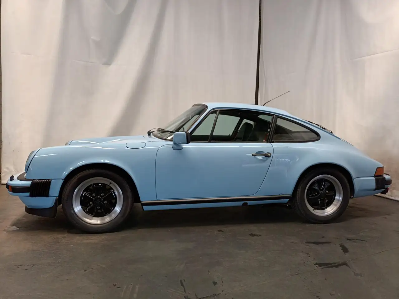Porsche 911 3.0 SC Coupé Nieuwstaat!, foto 6