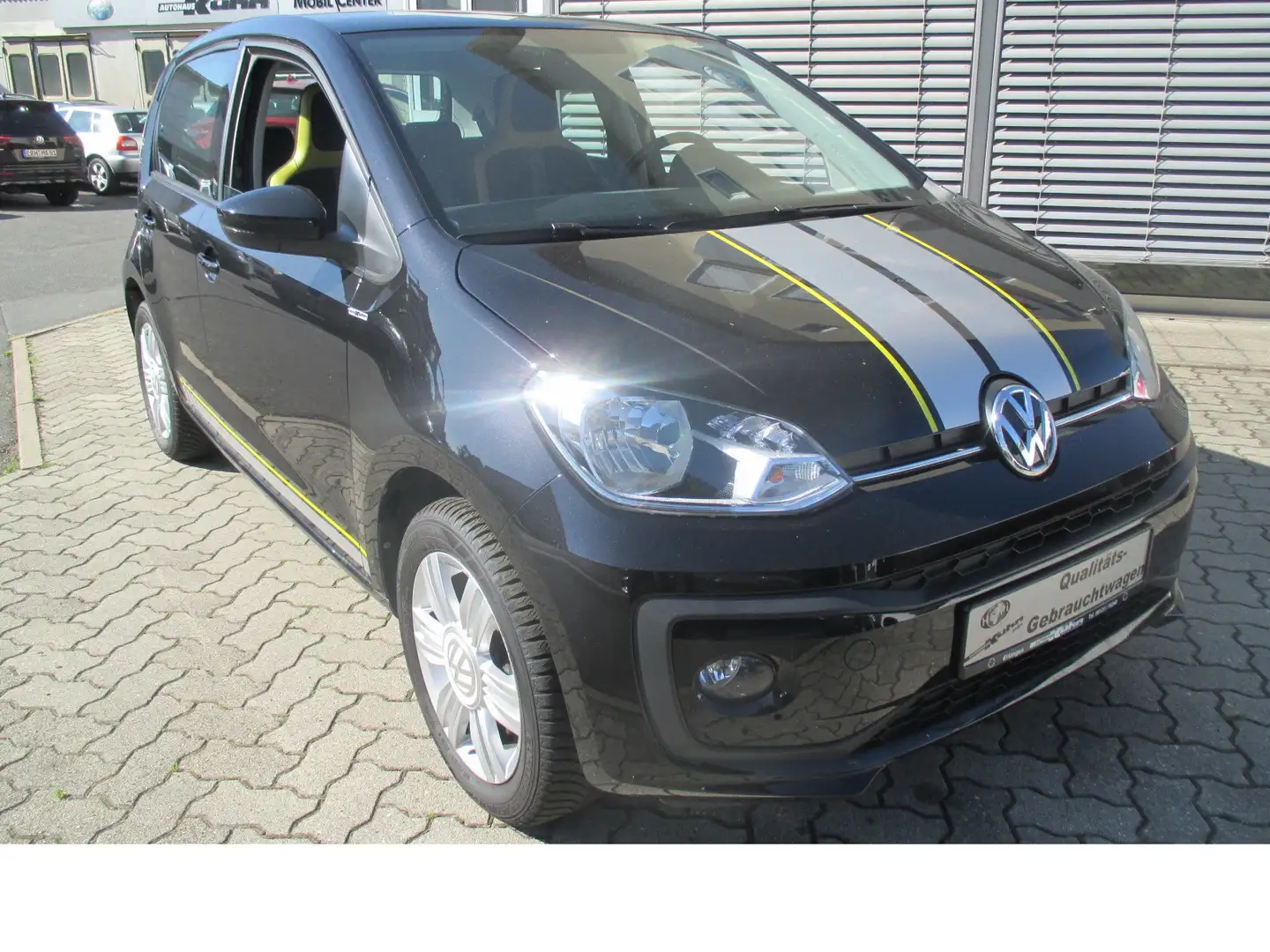 Volkswagen up! high BMT Pano/ PDC/ SHZ/ LM/ etc. Schwarz - 1