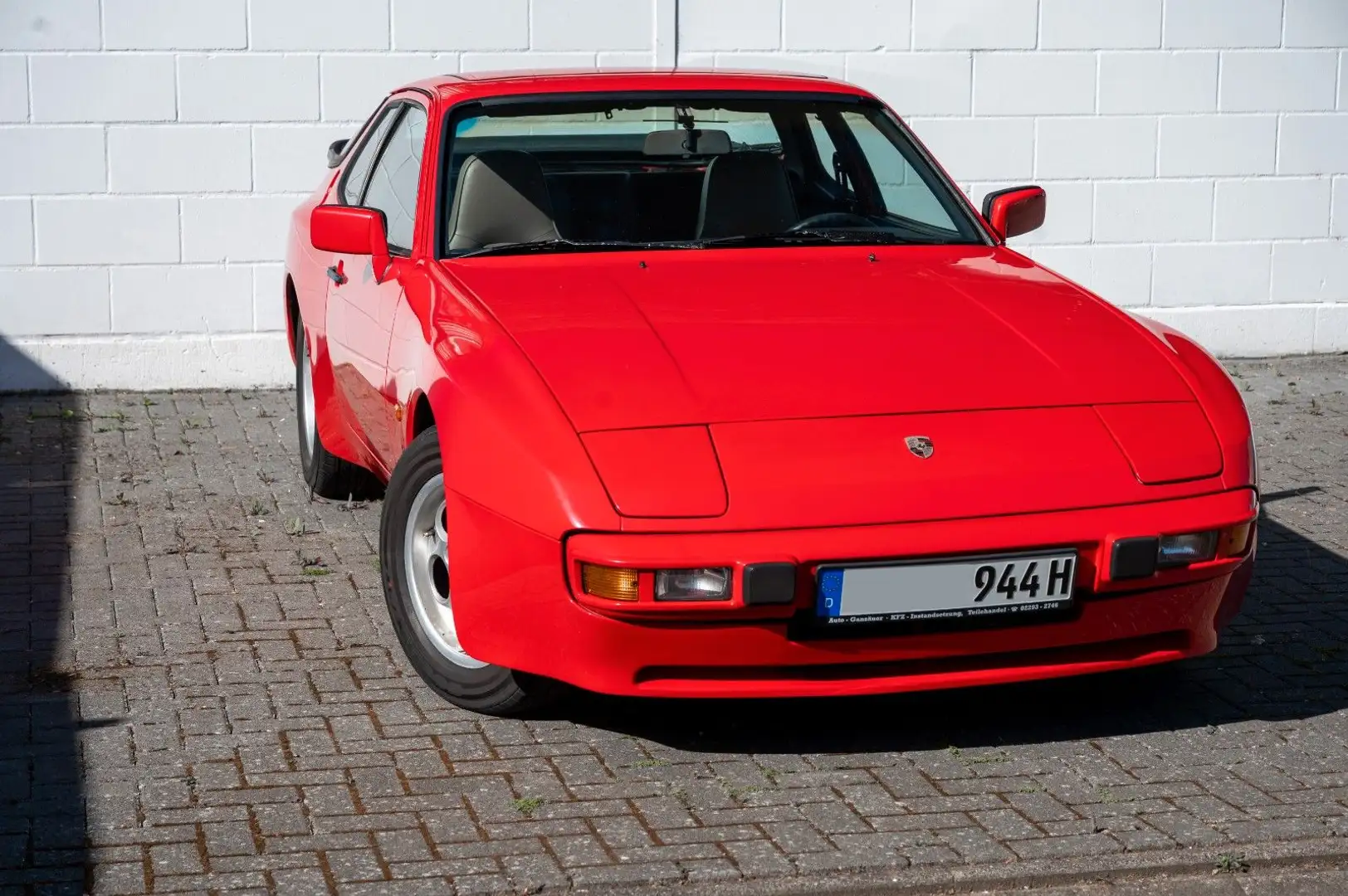 Porsche 944 H-Kennzeichen Rosso - 1