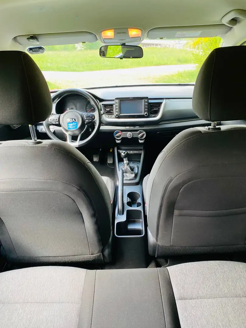 Kia Stonic 1.2 Vision Weiß - 2