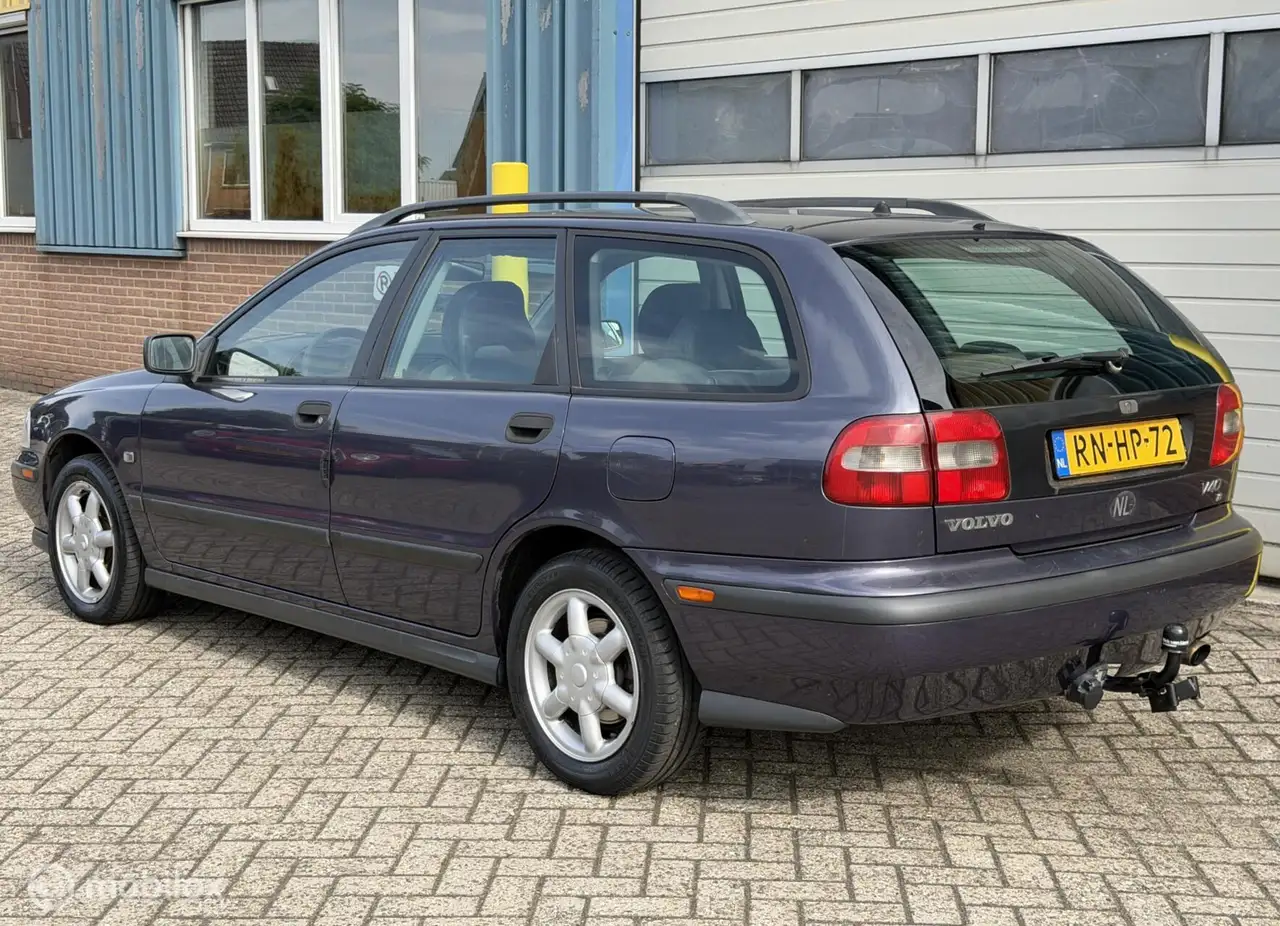 Volvo V40 1.8 Automaat Comfort Exclusive Airco Trekhaak, foto 7