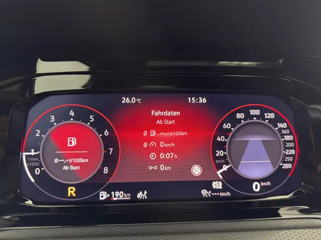 Volkswagen Golf view 13