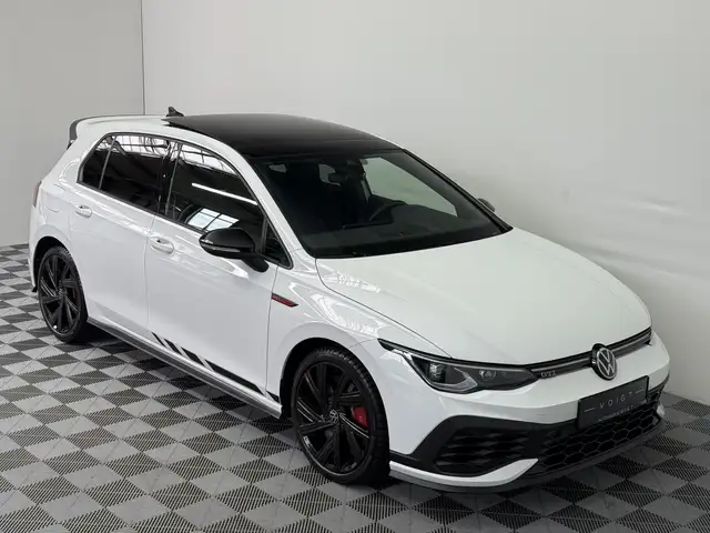 Volkswagen Golf view 5