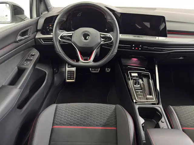 Volkswagen Golf view 11