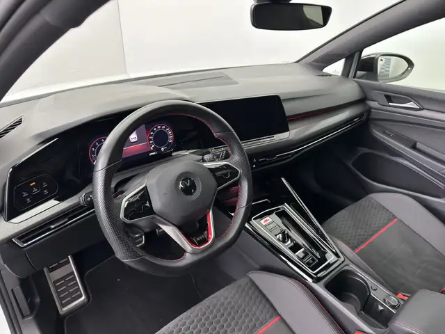 Volkswagen Golf view 9